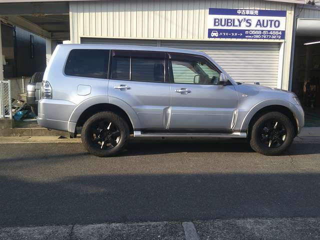 Mitsubishi Pajero 6