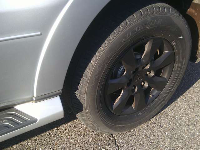 Mitsubishi Pajero 9