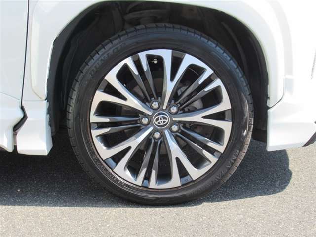 Toyota Yaris Cross 3
