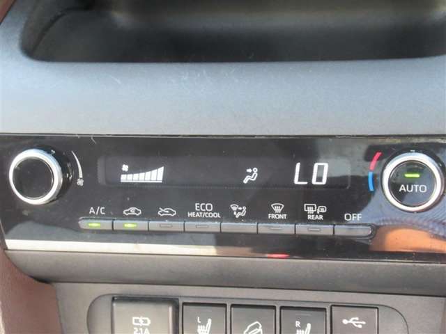 Toyota Yaris Cross 9