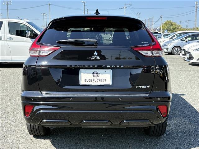 Mitsubishi Eclipse Cross 8