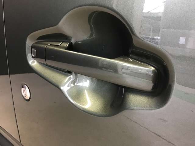 Mazda Flair Crossover 12