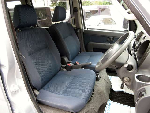Daihatsu Hijet Cargo 9