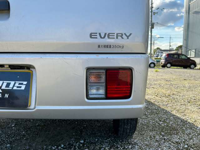 Suzuki Every 11