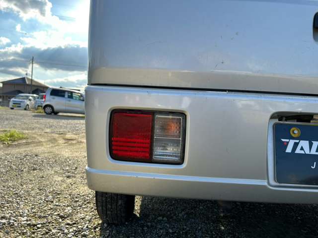 Suzuki Every 12