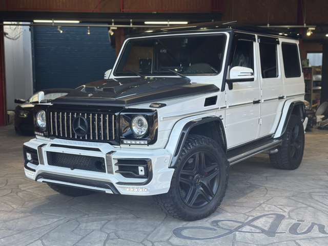 Mercedes-Benz G-Class 4