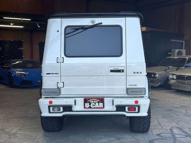 Mercedes-Benz G-Class 8