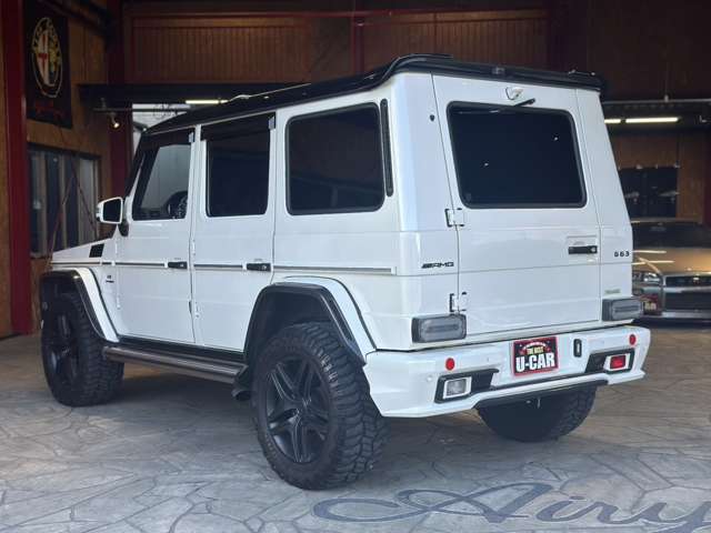 Mercedes-Benz G-Class 9