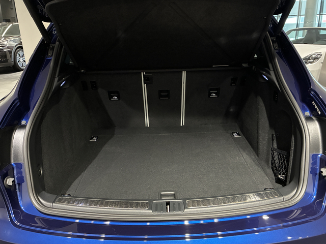 Porsche Macan 9