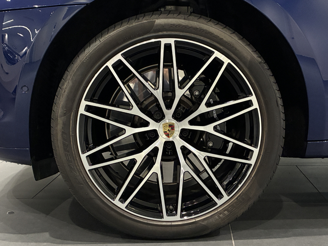 Porsche Macan 10