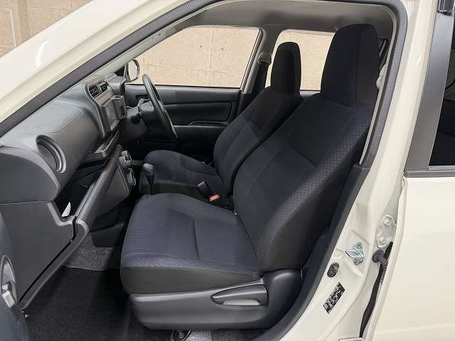 Toyota Probox Van 8