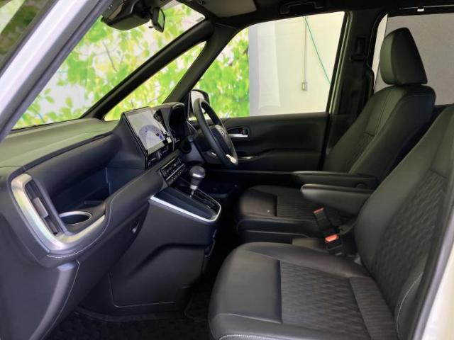 Toyota Noah 9