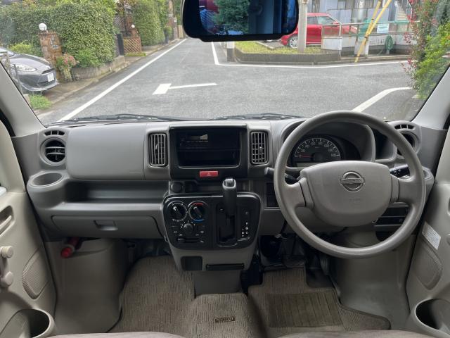 Nissan NV100 Clipper 12