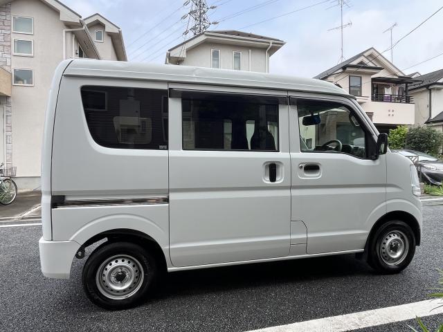 Nissan NV100 Clipper 9