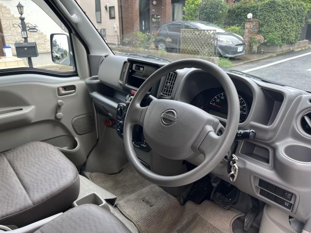 Nissan NV100 Clipper 10