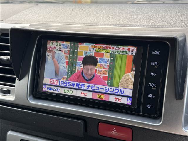Toyota Regius Ace 6
