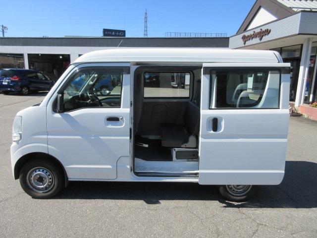 Suzuki Every 8