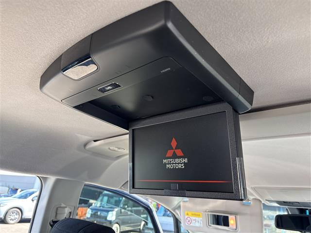 Mitsubishi Delica D:5 9