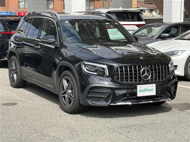 Mercedes-Benz GLB 10