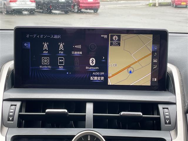 Lexus NX 4