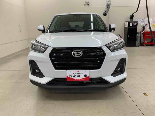 Daihatsu Rocky 5