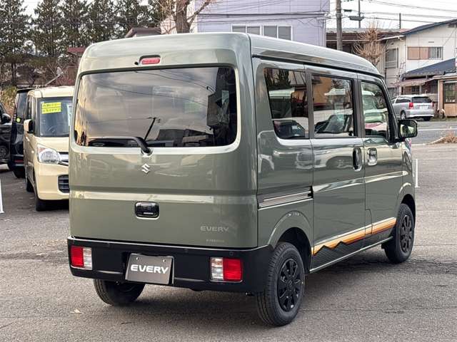 Suzuki Every 5