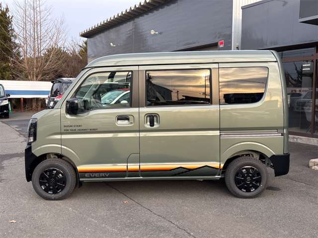 Suzuki Every 8