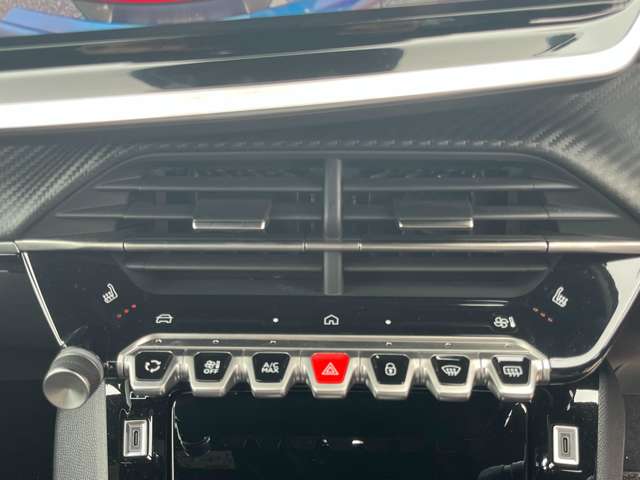 Peugeot SUV 2008 4