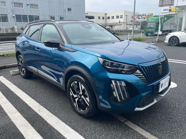 Peugeot SUV 2008 8