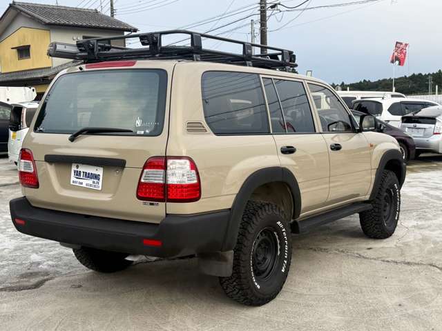 Toyota Land Cruiser 100 7