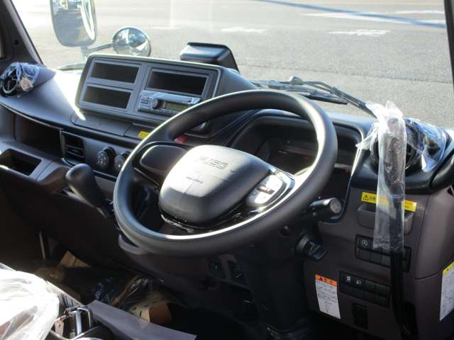 Mitsubishi Fuso Canter 11