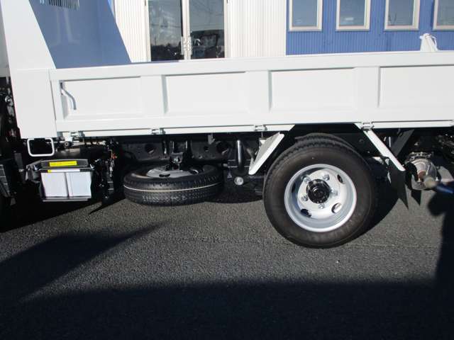 Mitsubishi Fuso Canter 7