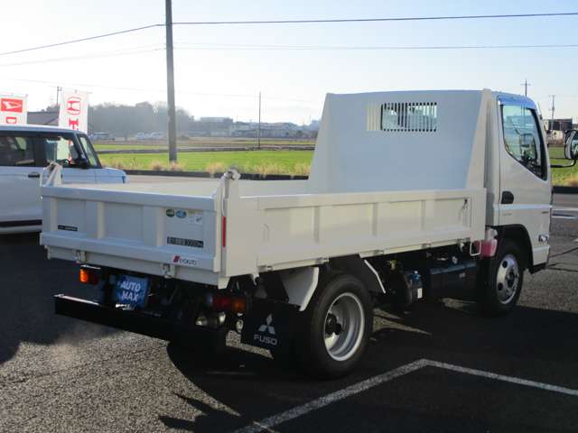 Mitsubishi Fuso Canter 10