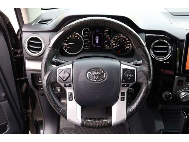 Toyota Tundra 11