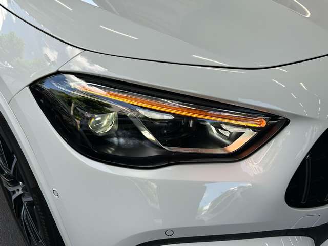 Mercedes-Benz GLA-Class 7