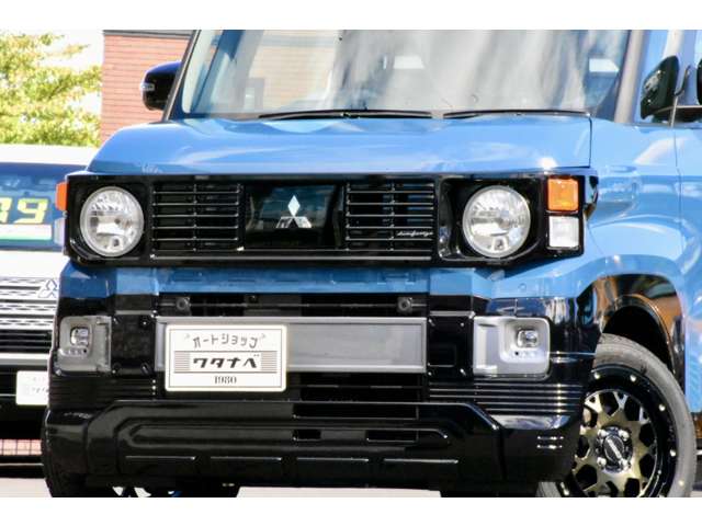 Mitsubishi Delica Mini 8