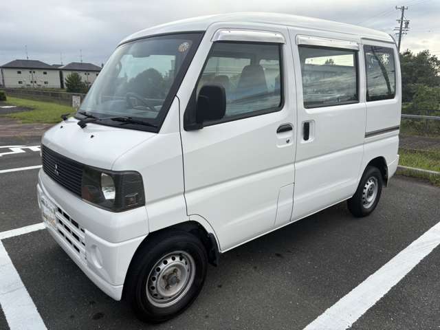 Mitsubishi Minicab Van 7