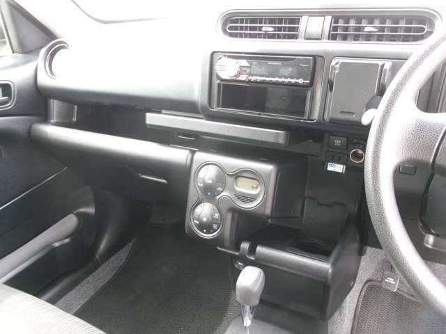 Toyota Probox Van 9