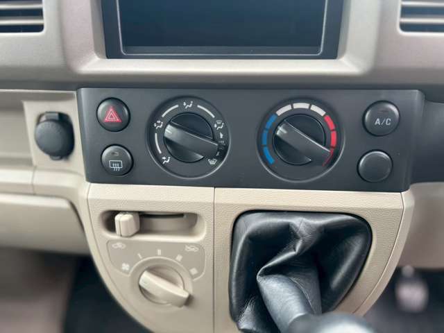 Suzuki Every 12