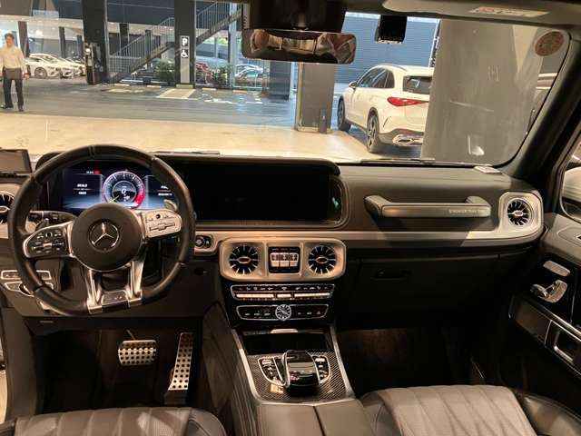Mercedes-Benz G-Class 6