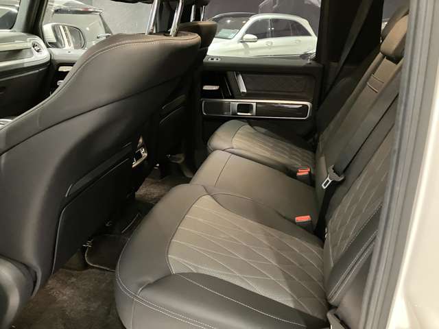 Mercedes-Benz G-Class 7