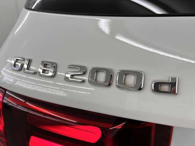Mercedes-Benz GLB 9