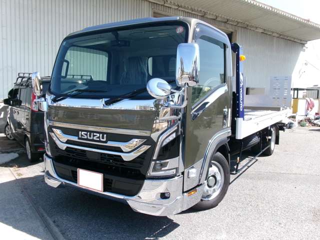 Isuzu Elf 3