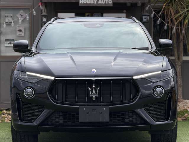 Maserati Levante 12