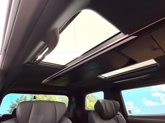 Toyota Alphard 5