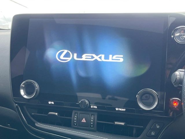 Lexus NX 5