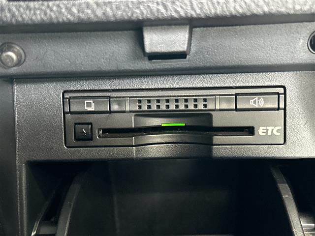 Toyota Vellfire 11