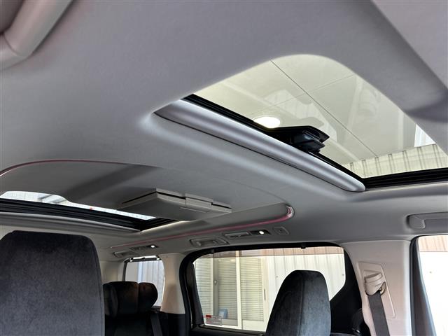 Toyota Vellfire 10