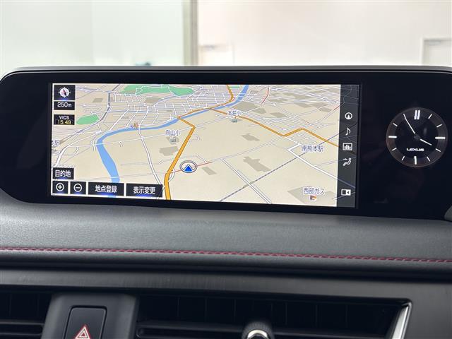 Lexus UX 5