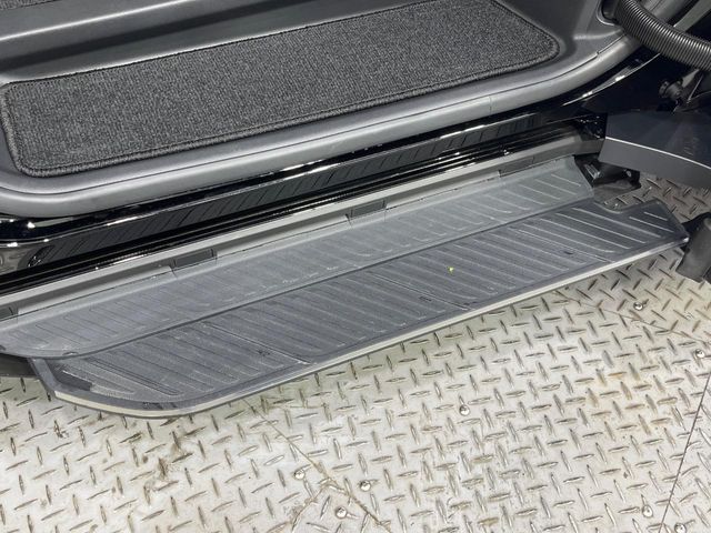 Toyota Alphard 7
